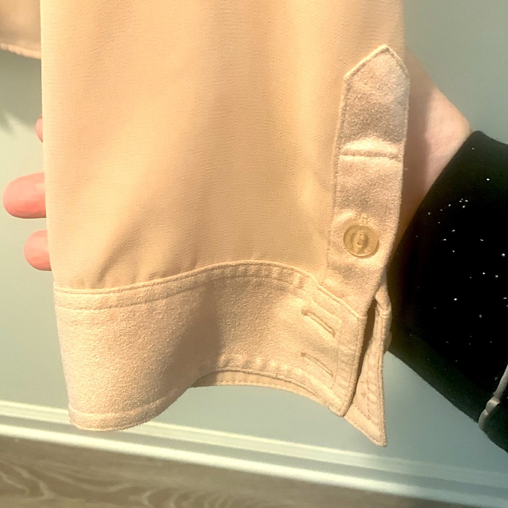 Guess Blouse - Picture 5 of 8